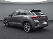 Volkswagen T-Roc 1.5 TSI 150pk DSG R-Line · Panoramadak · Camera · Dodehoeksensor · Keyless · Apple/Android Car Play · 19'Velgen ·