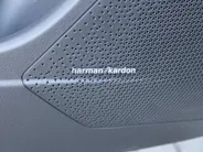 Kia Niro 1.6 GDi Hybrid DynamicPlusLine | Stuur-/stoelverwarming | Schuifdak | Elek. stoelverstelling + achterklep | Dodehoekdetectie | Camera | Telefoonlader | HK audio | LED |