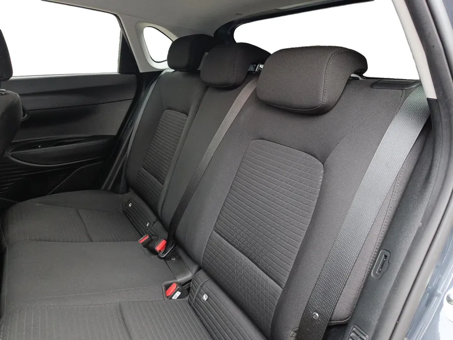 Hyundai i20 1.0 T-GDI Premium | Climate Controle| Lichtmetalen velgen| Dealer onderhouden| Metallic lak| Stoel verwarming| Stoel verwarming| Navigatie| Telefoon intergratie| Keyless start | Parkeer sensoren| Camera