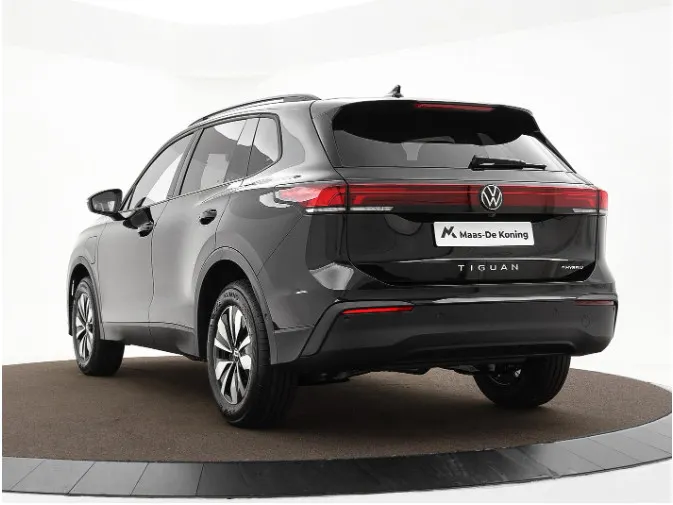 Volkswagen Tiguan Limited Edition 1.5 eHybrid 204 PK 6 versn. DSG · Design Pakket Dark · Trekhaak inklapbaar, met elektrische ontgrendeling, incl. aanhangermanoeuvreerhulp Trailer Assist · Voorraad OUTLET · Prijs is inclusief inruilpremie ·