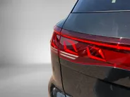 Volkswagen Touareg 3.0TSieHybrid 340kW/462PK 4MOTION R Edition · Panoramadak · Leder · DYNAUDIO · 360°Camera · Luchtvering · Garantie t/m 22-07-2030 of 100000km.