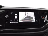 Volkswagen Polo Life Edition 1.0 TSI 95 pk 5 versn. Hand · Achteruitrijcamera ·