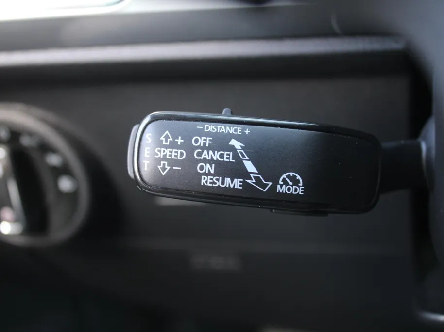 SEAT Ateca 1.0 EcoTSI Style | Navi | Clima | Elek. Trekhaak | Cruise adapt. | Elek. kofferklep | Camera | PDC | 17' LM | Stoelverwarming | Alcantara |
