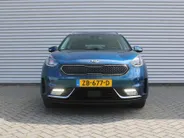 Kia Niro 1.6 GDi Hybrid ExecutiveLine | Trekhaak | Stuur-/stoelverwarming + ventilatie | Camera | Cruise adapt. | 18' LM | Leer | JBL audio |