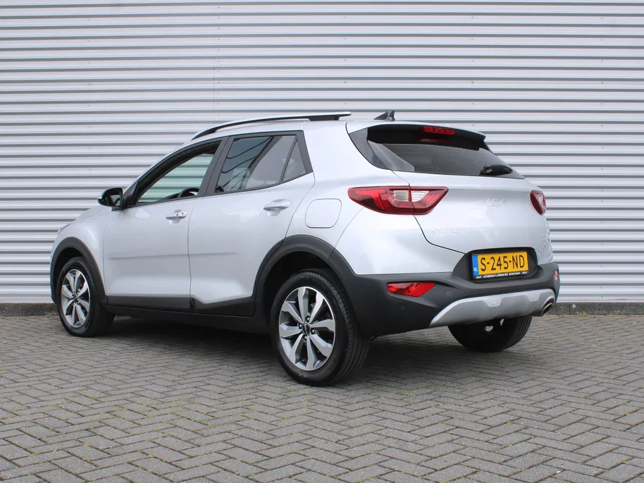 Kia Stonic 1.0 T-GDi MHEV DynamicPlusLine | Camera | Clima | Cruise | 16' LM | LED | Navi | Apple Carplay/Android Auto | Keyless | Automaat |