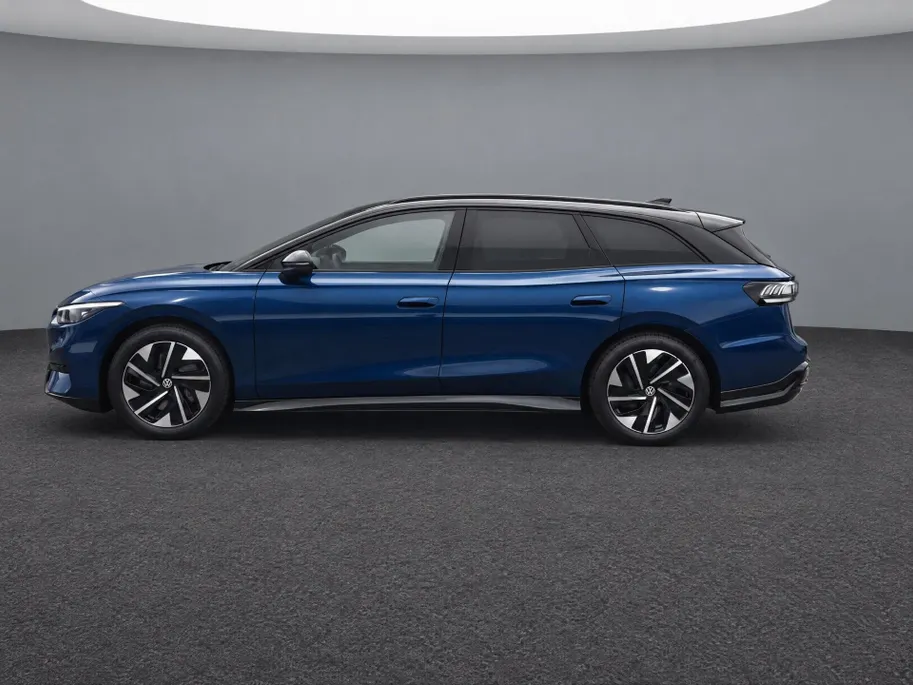 Volkswagen ID.7 Limited Edition Plus 77 kWh accu 286 PK · Trekhaak inklapbaar, met elektrische ontgrendeling · Draadloze telefoonlader ·