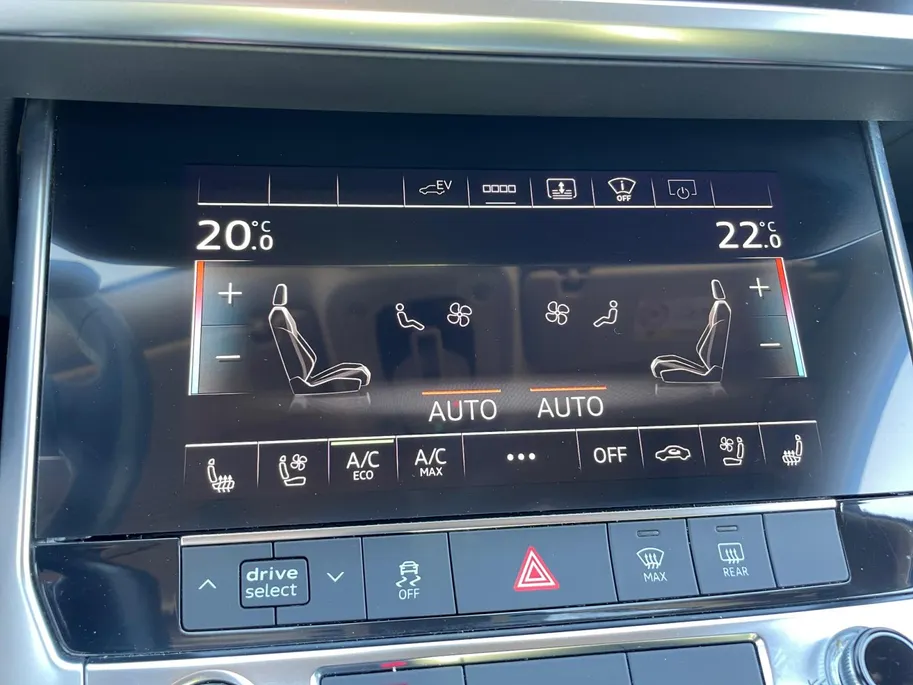 Audi A6 Limousine 50 TFSI e quattro Business edition *Automaat*Navi+360Camera*Schuif/kanteldak*Climate Control*Stoelverwarming/ventilatie*Elekt. Achterklep*Memory stoelen*Nette auto!