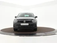 Volkswagen Tiguan 1.4 TSI 245pk DSG eHybrid Life Business · Camera · P-Sensoren · Wegklapbare Trekhaak · Dodehoek Detectie · 18'' Inch ·