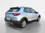 Kia Stonic 1.0 T-GDi MHEV DynamicLine | Volledig dealer onderhouden | Trekhaak | Navigatie | Apple CarPlay & Android Auto |