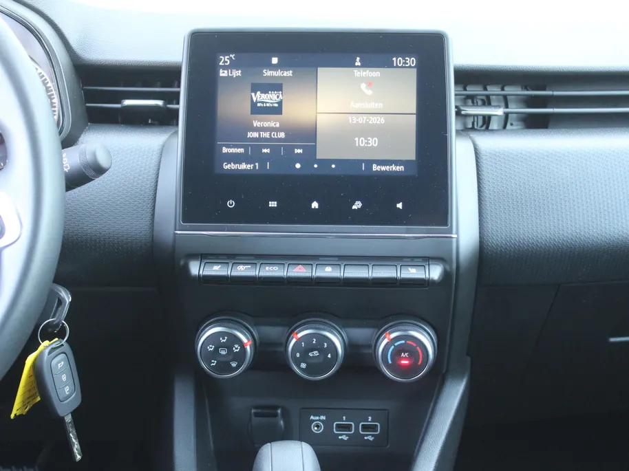 Renault Clio 1.0 TCe 90 Equilibre | Automaat | Apple Carplay | Android Auto | Stoel verwarming | PDC | Cruise | LED | Privacy Glass | BTW auto |