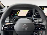 Renault 5 comfort range iconic cinq 52 kWh Nu met 1600,- voorraad korting , Pack Safety & Advanced Driving Assist , allseason banden , Apple Carplay/Android Auto , stoel en stuurverwarming , navigatiesysteem , veel mooie opties.