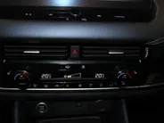 Nissan QASHQAI 1.3 MHEV Xtronic Tekna | 1800kg trekgewicht | Automaat | Trekhaak | 360grd Camera | Apple carplay & Android auto | Stoel-, voorruit- en Stuurverwarming | Head-up display | LM wielen |