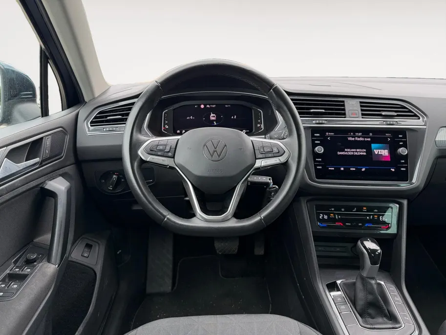 Volkswagen Tiguan 1.4 TSI HYBRIDE, | Metallic | LM velgen | NU Rijklaarprijs! Incl.12 Maanden, APK, Onderhoudsbeurt etc! Premiumpakket gratis!