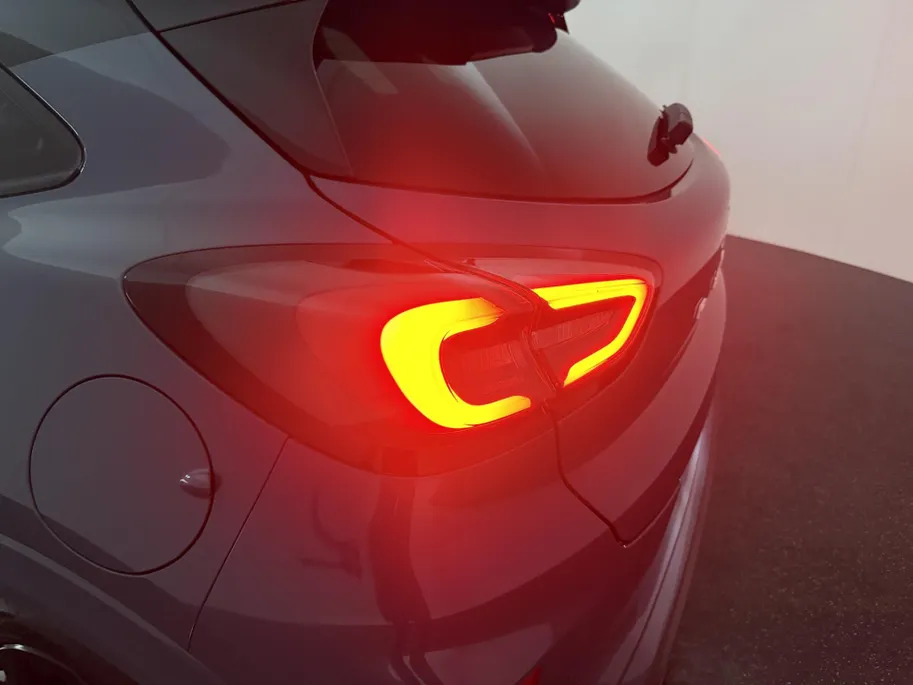 Ford Puma Gen-E BlueCruise Edition 47 kWh | DIT IS EEN VOORRAADAUTO! | Winter Pack | Trekhaak | Matrix LED | Premium Connectivity |