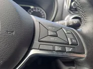 Nissan Juke 1.6 Hybrid N-Connecta |  Apple Carplay/Android Auto | Automaat | Cruise | Camera | Voorstoelen verwarmd | Stuur Verwarmd | Voorruit Verwarmd | ECC