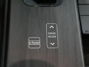 Nissan ARIYA Limited Edition 66 kWh *afneembare trekhaak*Achteruitrijcamera*Navigatie*Apple carplay& Androidauto*Parkeersensorenvoor en achter*Adaptive cruisecontrole*I-key*