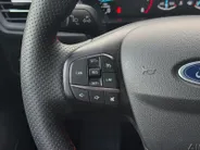 Ford Focus 1.0 EcoBoost Hybrid ST Line | NL-Auto | Dealer Onderhouden | Navigatie | Apple/Android Auto | Parkeersensoren | 12 maanden garantie! |