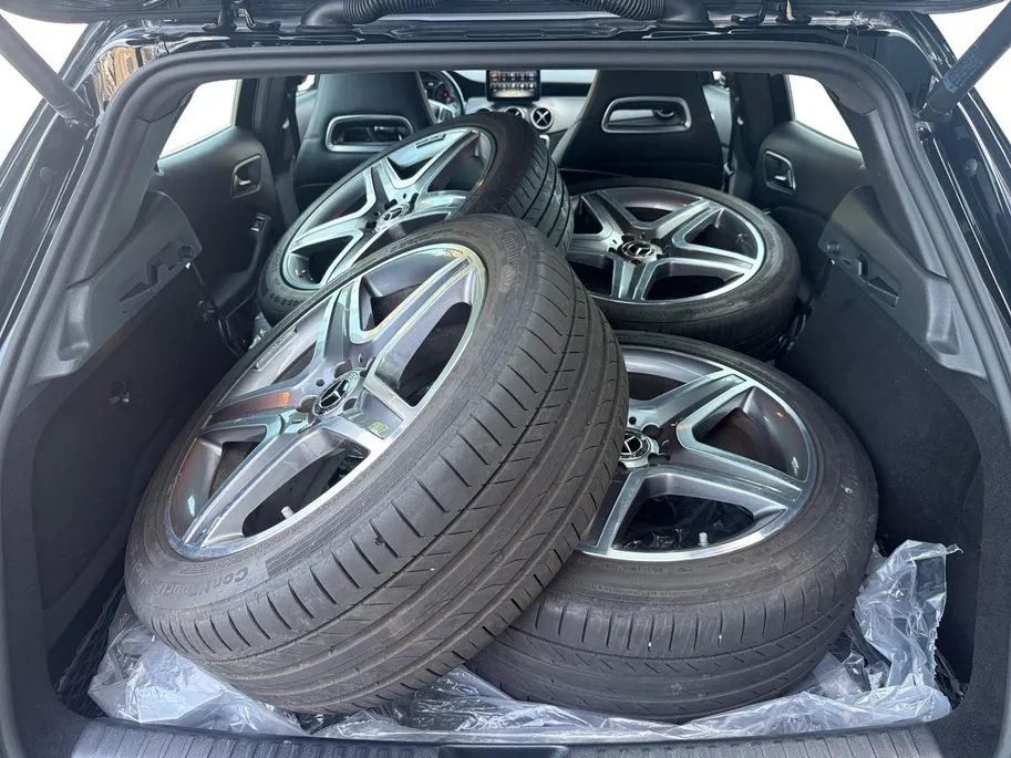 Mercedes-Benz GLA 180 Premium | Achteruitrijcamera | Elektr. Achterklep | Incl. Winterset | Elektr. Memory Seats | 12 maanden garantie! |
