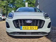 Ford Puma 1.0 EcoBoost Hybrid Titanium | Trekhaak afneembaar | DAB | 360 Camera | Adaptieve Cruise | Climate | Stuur/stoel/voorruit verwarming | Apple Carplay/Android Auto | Navigatie
