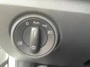 Volkswagen up! 1.0 65PK | Climate Control| Parkeersensoren| 4seizoen banden| Camera | Automatische verlichting| DEALER ONDERHOUDEN!!