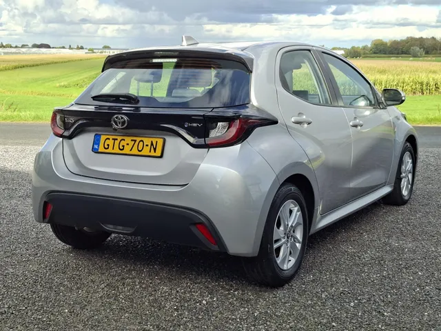 Toyota Yaris 1.5 Hybrid 115 Active CRUISE | NL-auto | rijklaarprijs !!
