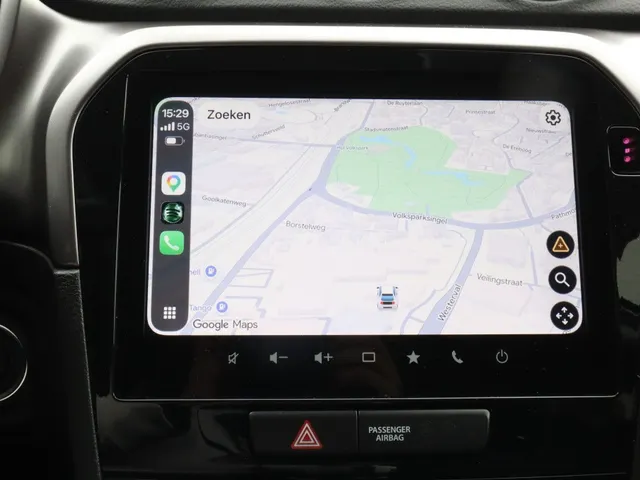 Suzuki Vitara 1.4 BoosterJet Hybrid Select Automaat All Seasons | Carplay | Adaptive Cruise
