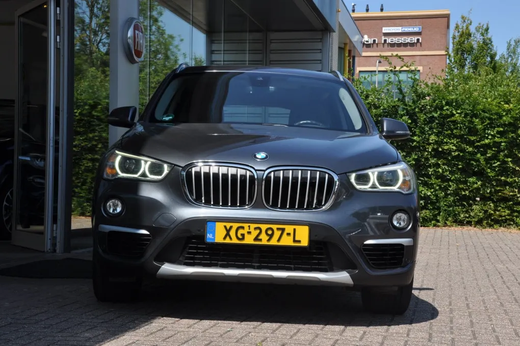 BMW X1 sDrive20i Or.Ed.II Pano dak Head-Up