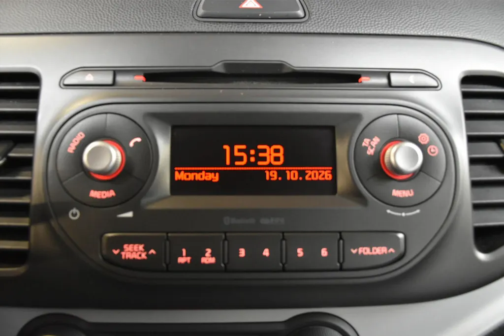 Kia Picanto 1.0 5drs ColorLine