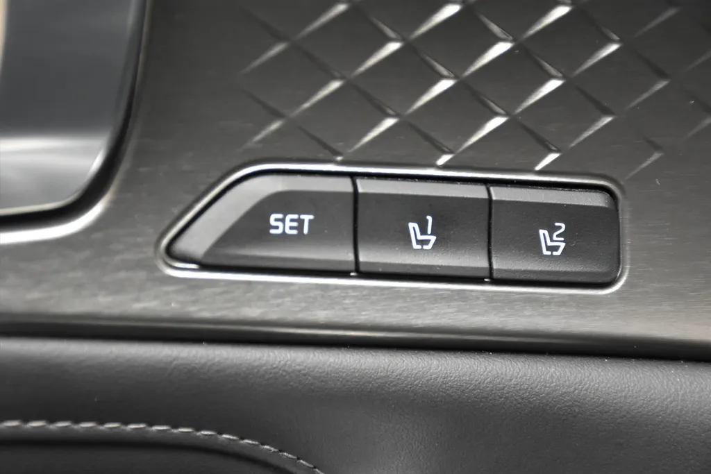 Kia Sorento 1.6 Plug-in Hybrid 4WD ExecutiveLine 7zits |Navi |Pano |Cruise