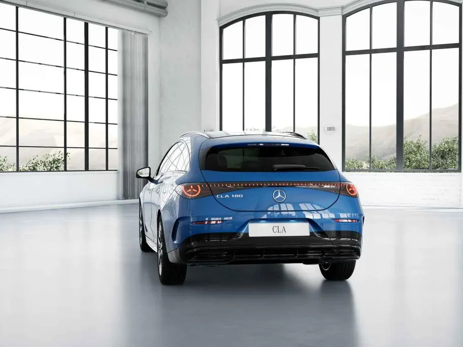 Mercedes-Benz CLA Shooting Brake 180 Business Solution AMG