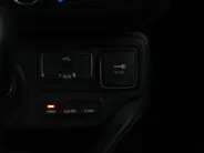 Jeep Renegade 4xe 240 PK Hybrid S | Navi | Carplay | LED | Trekhaak | 19'