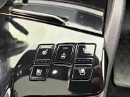 Kia Sportage 1.6 T-GDi Plug-in Hybrid AWD GT-PlusLine | EXCLUSIEVE UITVOERING | APPLE CARPLAY / ANDROID AUTO | PANO | ADAPT. CRUISE | STUUR/STOEL VERWARMING / VERKOELING | NAVI | 360° GRADEN | MEMORY SEATS | KAMELEON TINT |