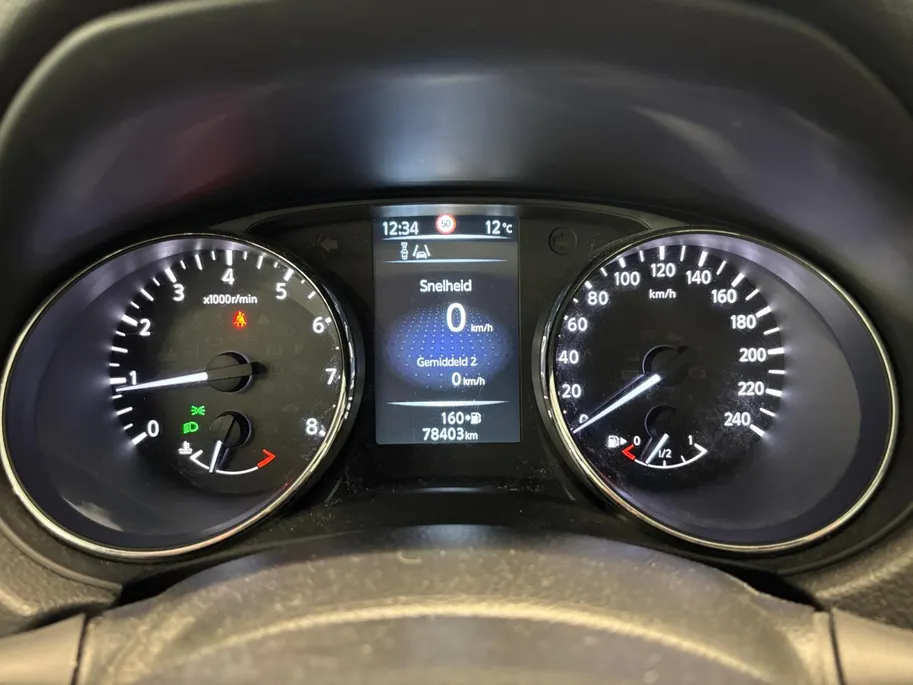 Nissan QASHQAI 1.2 Tekna | ALL SEASON BANDEN | STOELVERWARMING | PANORAMA DAK | 360 CAMERA | ELEKTRISCHE BESTUURDERSTOEL