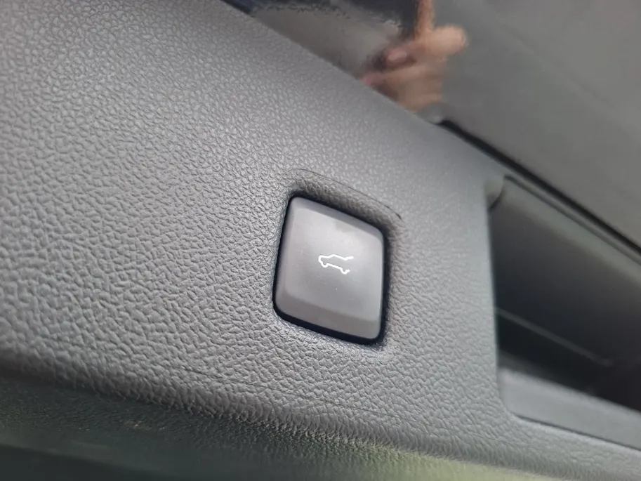 Ford Kuga 2.5 PHEV Active X | Technologypack | 360Camera | Adaptive Cruisecontrol | Dodehoekdetectie | El. Achterklep | B&O Audio | Head-up Display | Matrix Ledkoplampen | Dealer onderhouden! |
