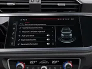 Audi Q3 45 TFSIe 180kW/245PK S Line · Panoramadak · Camera · Apple/Android Car Play · Drive select · Leder/stof