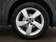 Volkswagen T-Cross 1.0 TSI 110pk DSG Style · Apple/Android Car Play · Navigatie · P-Sensoren · ACC · Climatronic · Afneembare Trekhaak · 16'' Inch ·