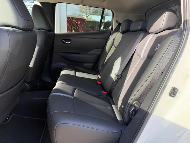 Nissan Leaf Electric 39kWh Tekna | Leder | Navigatie | Apple CarPlay | Android Auto | App Connect | Keyless