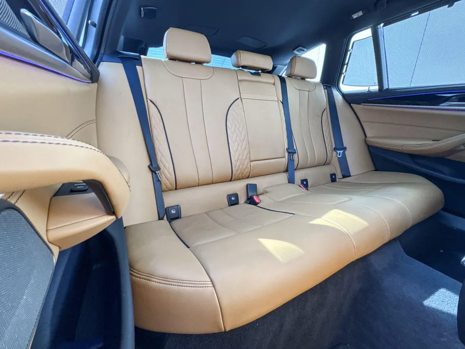 BMW 5 Serie Touring 540d xDrive High Executive M-Sport