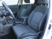 Kia XCeed 1.5 T-GDI MHEV DynamicLine | Android Auto/Apple Carplay | Stoel-/stuurverwarming | 16' LM | Camera | Zeer weinig km |