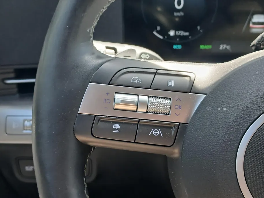 Hyundai Kona 1.6 GDI HEV 141pk DCT Premium + Trekhaak! / Org. Nederlands / Navigatie + Camera / Climate en Cruisecontrol /