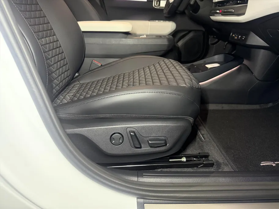Kia EV4 81,4 kWh 204PK GT-Line Business Edition NIEUW - Voorraadactie!