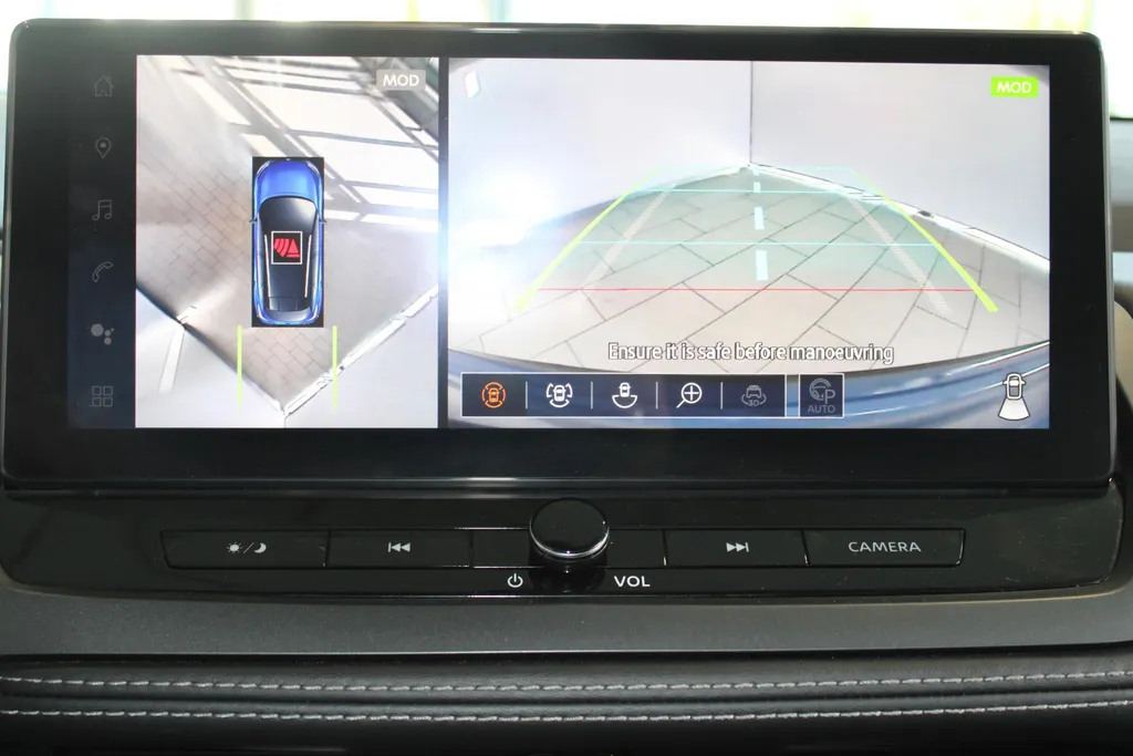 Nissan QASHQAI 1.5 e-Power Business Design | Navigatie| camera 360vieuw| Apple Carplay & Android auto | Pdc voor en achter | Two-tone lak | LM wielen | Pro-pilot | Climate controle | Inklapbare buitenspiegels | I-key |