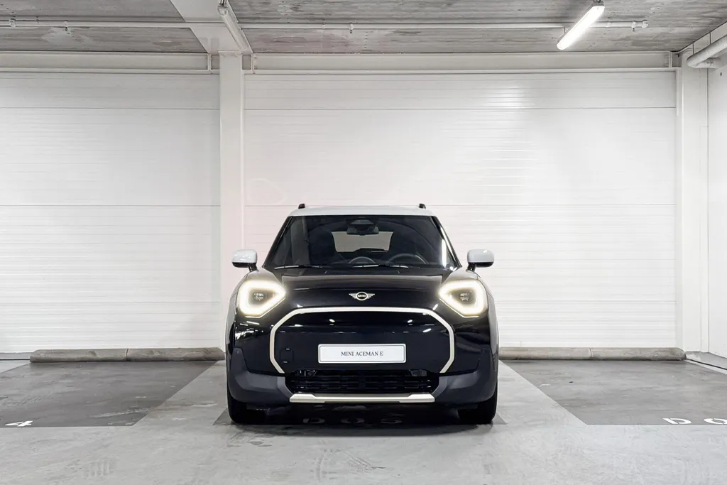 MINI Aceman E Favoured M