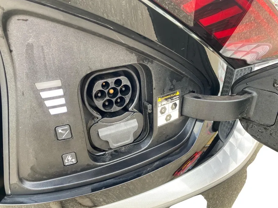Kia EV6 Air 58 kWh | Climate control | Navigatie | Parkeercamera | LM-velgen 19 inch | Adaptive cruise control | Line-assist | Dodehoek detectie |