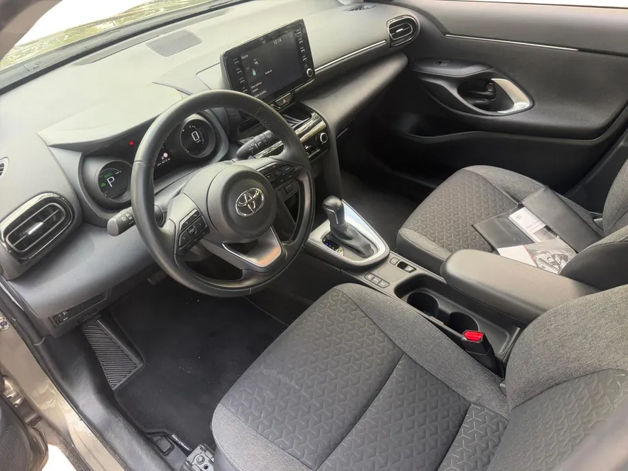 Toyota Yaris Cross 1.5 Hybrid Active AUTOMAAT | 1E EIGENAAR | CLIMATE CONTROL | DEALER ONDERHOUDEN