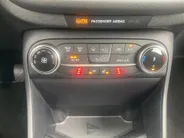 Ford Fiesta 1.0 EcoBoost 125 pk Hybrid Titanium Apple Carplay/ Android Auto - Winter Pack -Climate Control