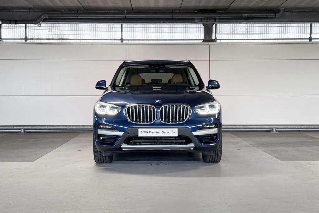 BMW X3 xDrive30e Business Edition Plus