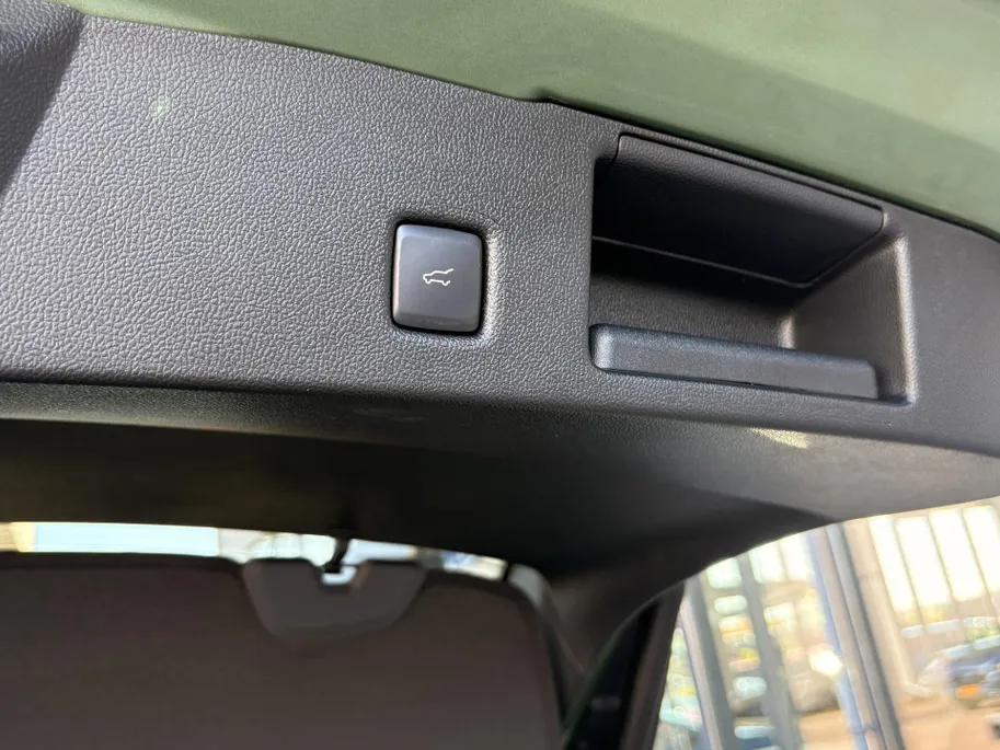 Ford Kuga 2.5 PHEV ST-Line X DRIVER ASSISTANCE PACK I AFNEEMBARE TREKHAAK I WINTER PACK I APPLE CARPLAY / ANDROID AUTO I