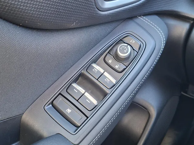 Subaru Forester 2.0i e-BOXER Comfort TREKH. | NL-auto | rijklaarprijs !!