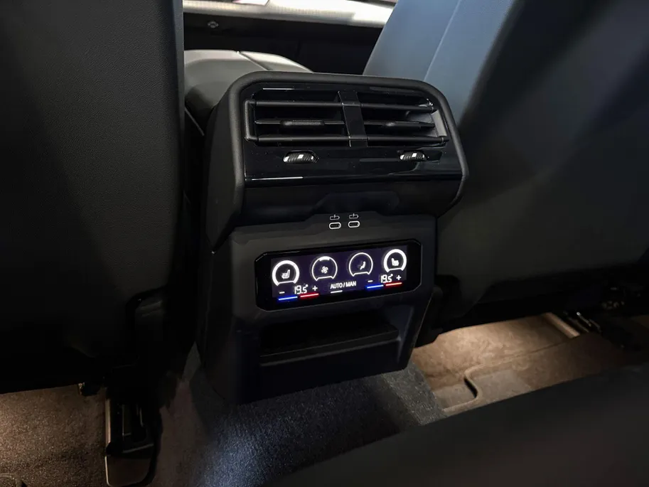 BMW i5 Sedan eDrive40 M Sportpakket Pro Comfort